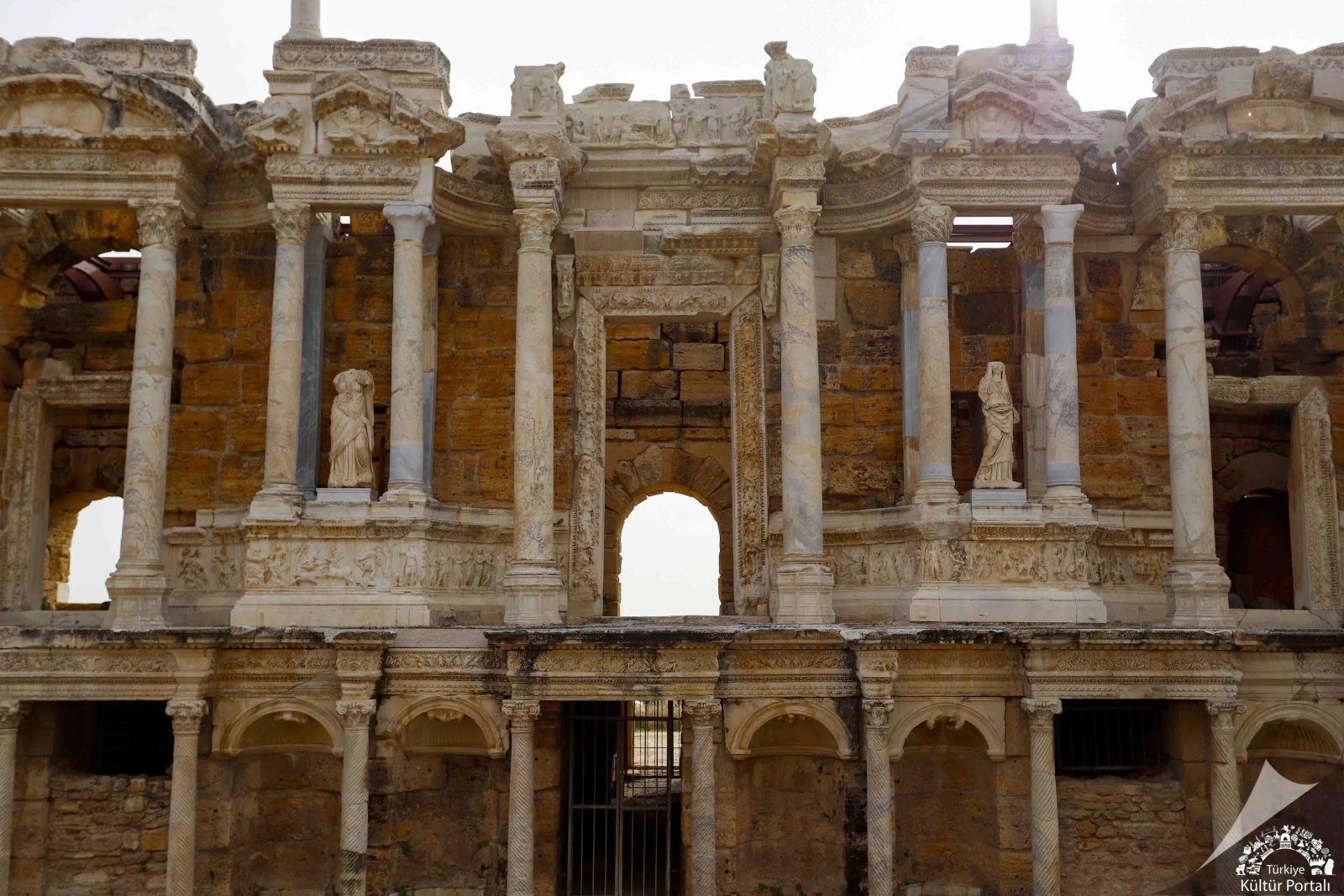 Pamukkale-Tour und Heißluftballonfahrt  Alm - 2